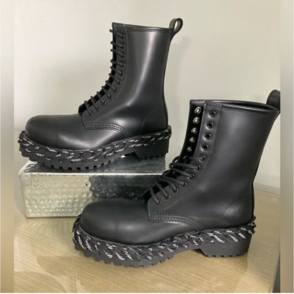 Balenciaga Authentic Italian leather combat boots size: 35 - Picture 3 of 4